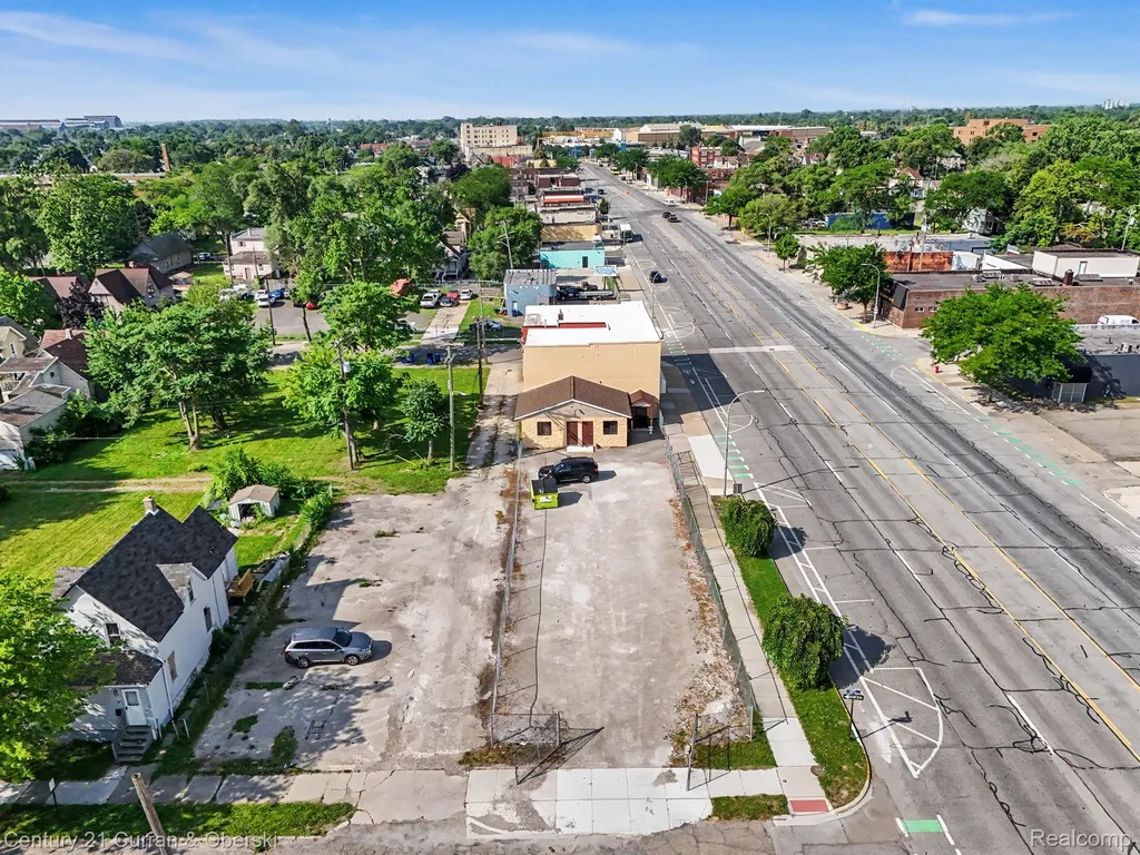 10249 W Jefferson Avenue River Rouge City MI 48218