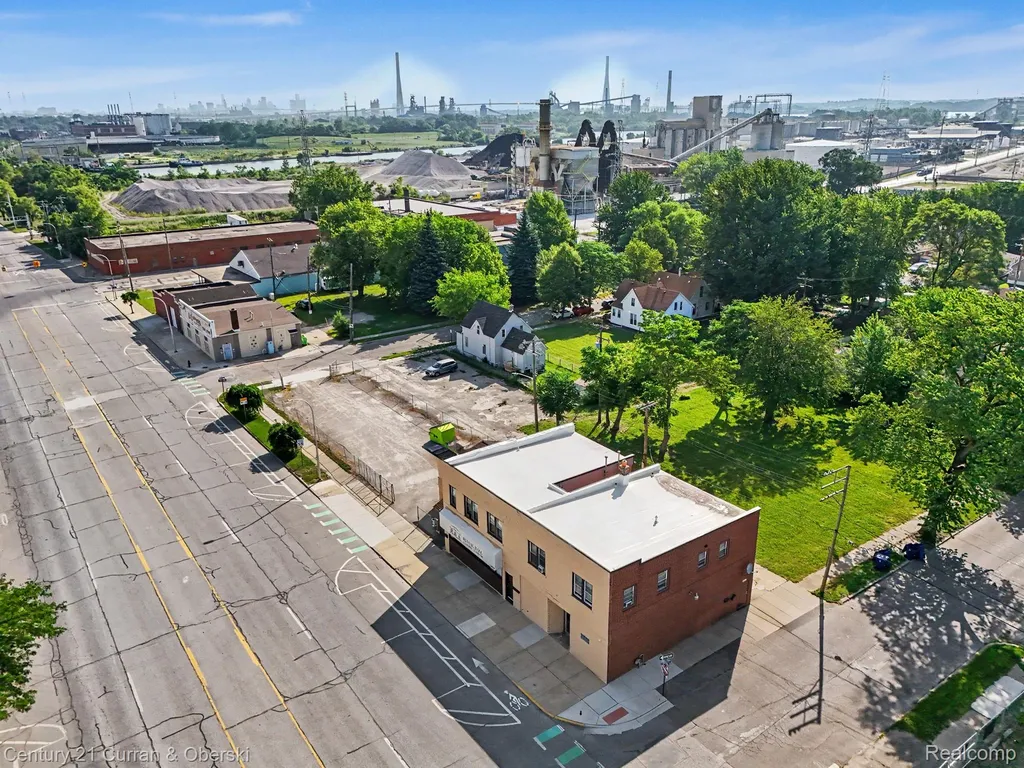 10249 W Jefferson Avenue River Rouge City MI 48218