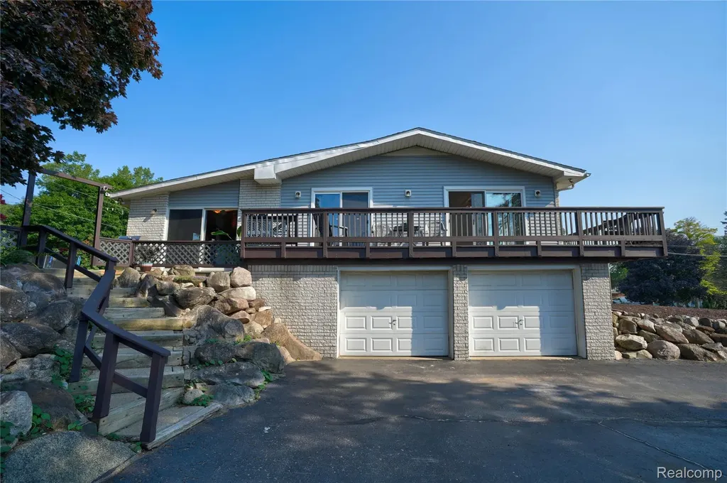 10504 Tamryn Boulevard Rose Township MI 48442