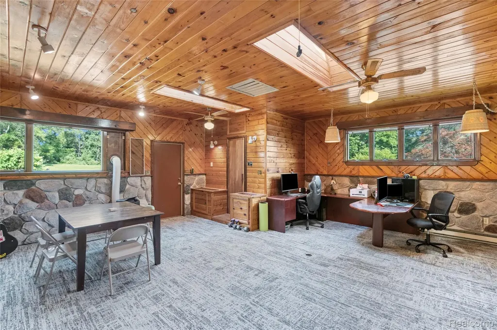 10504 Tamryn Boulevard Rose Township MI 48442