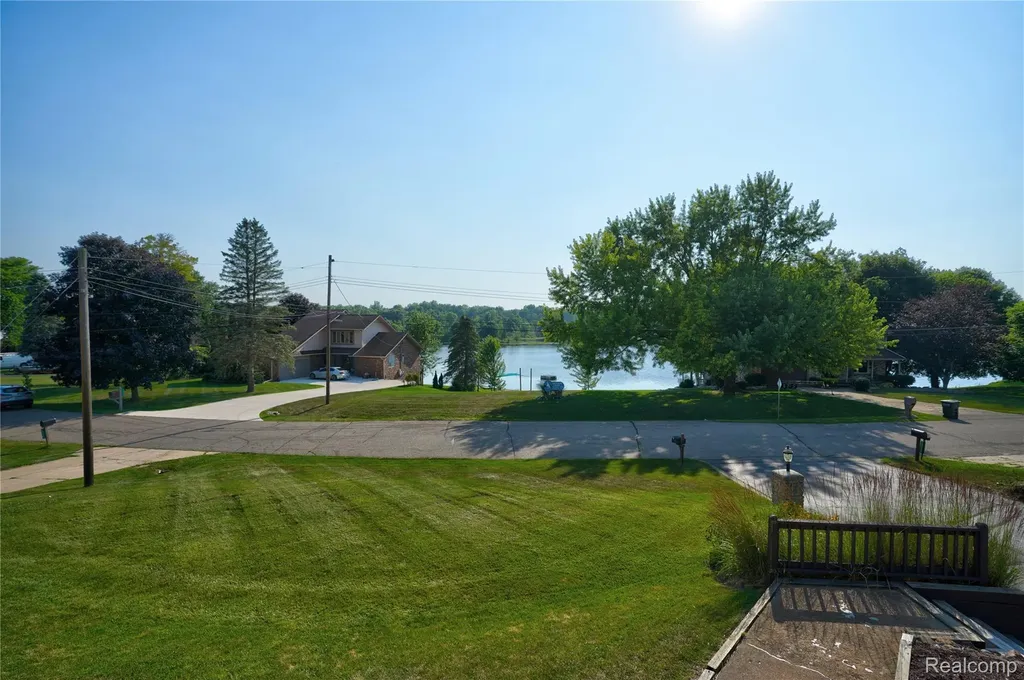 10504 Tamryn Boulevard Rose Township MI 48442