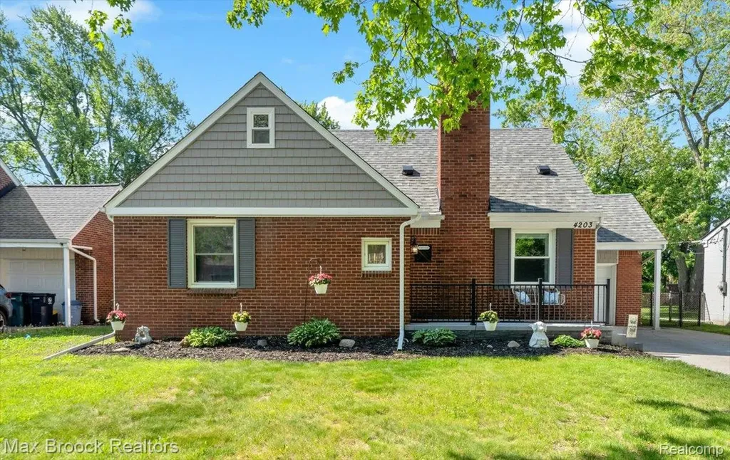 4203 Berkshire Road Royal Oak City MI 48073