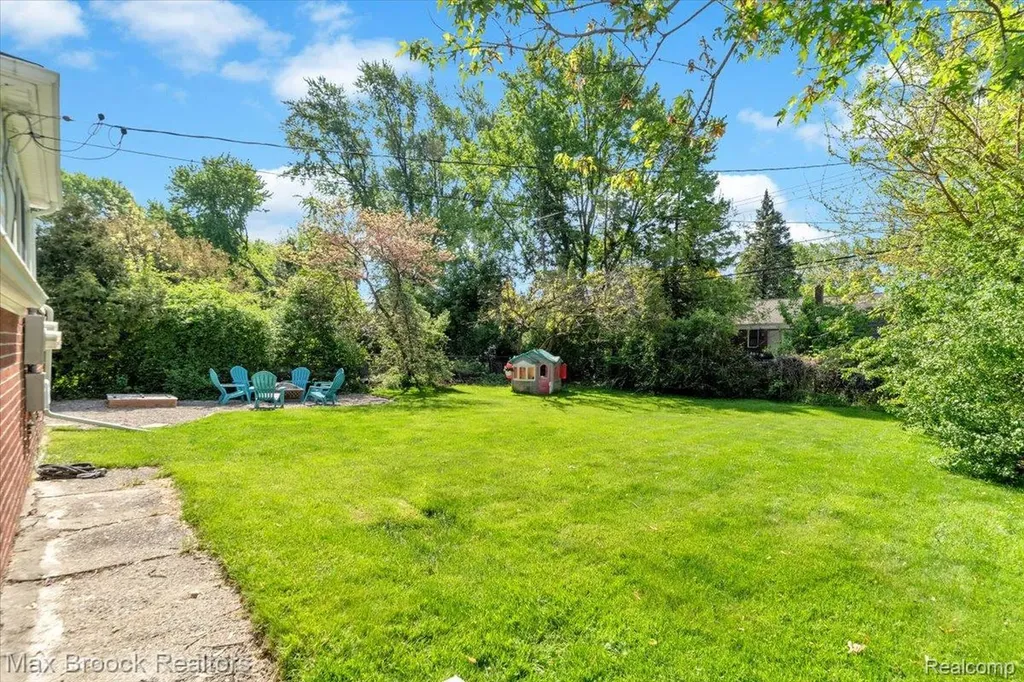 4203 Berkshire Road Royal Oak City MI 48073