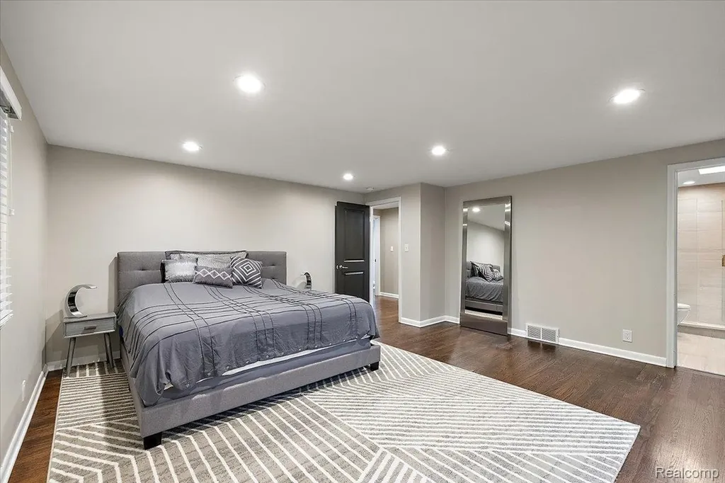 4409 W Orchard Hill Drive Bloomfield Hills City MI 48304
