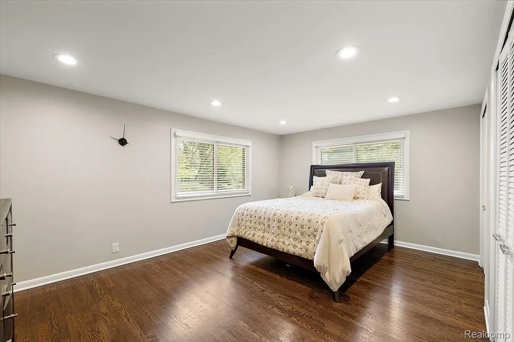 4409 W Orchard Hill Drive Bloomfield Hills City MI 48304
