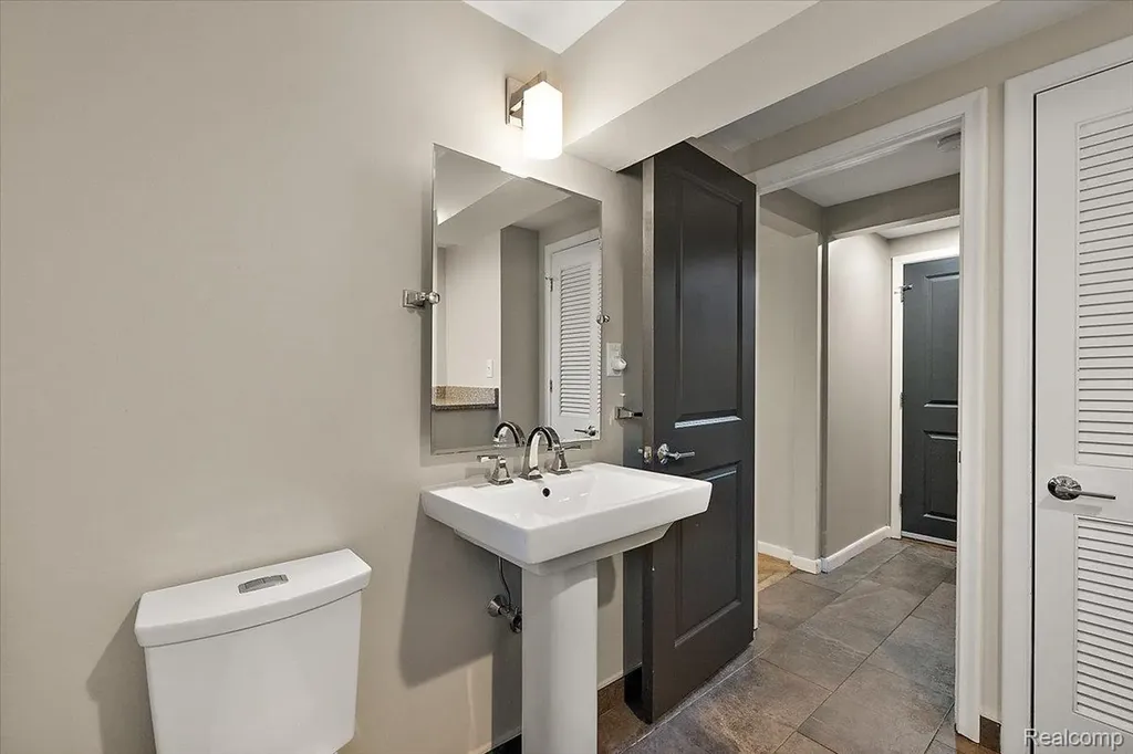 4409 W Orchard Hill Drive Bloomfield Hills City MI 48304