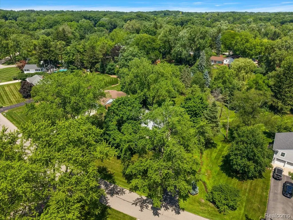 4409 W Orchard Hill Drive Bloomfield Hills City MI 48304