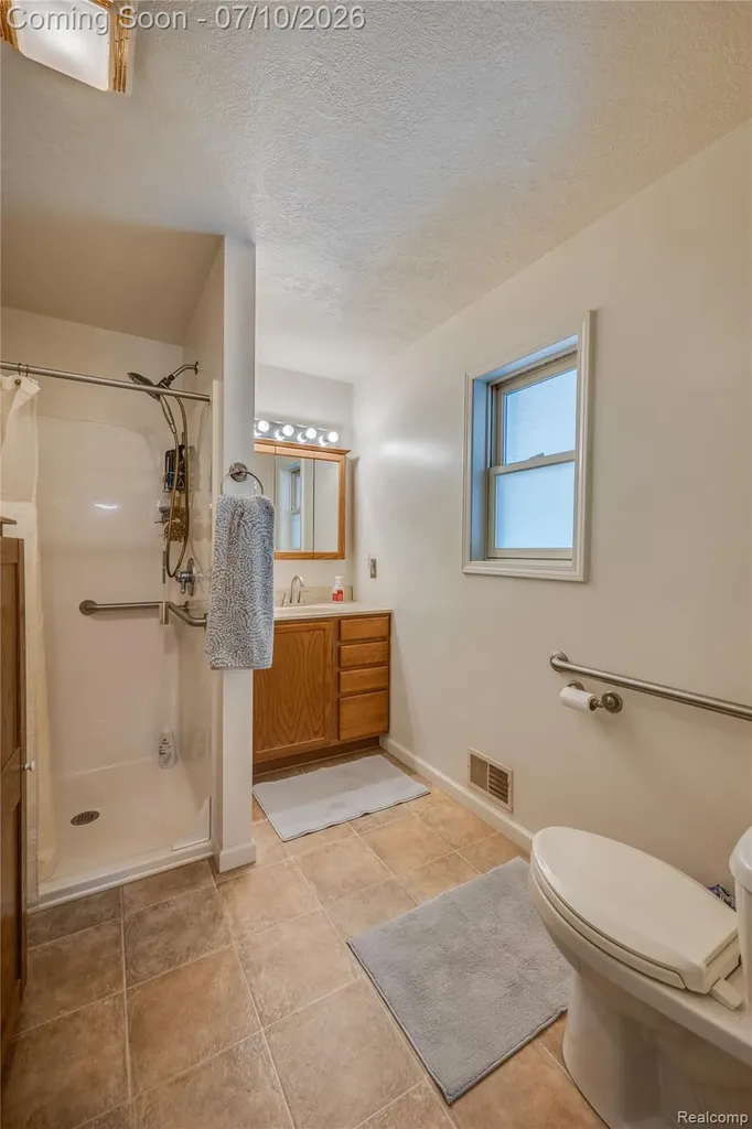 1829 W Scribner Road Klacking Township MI 48661