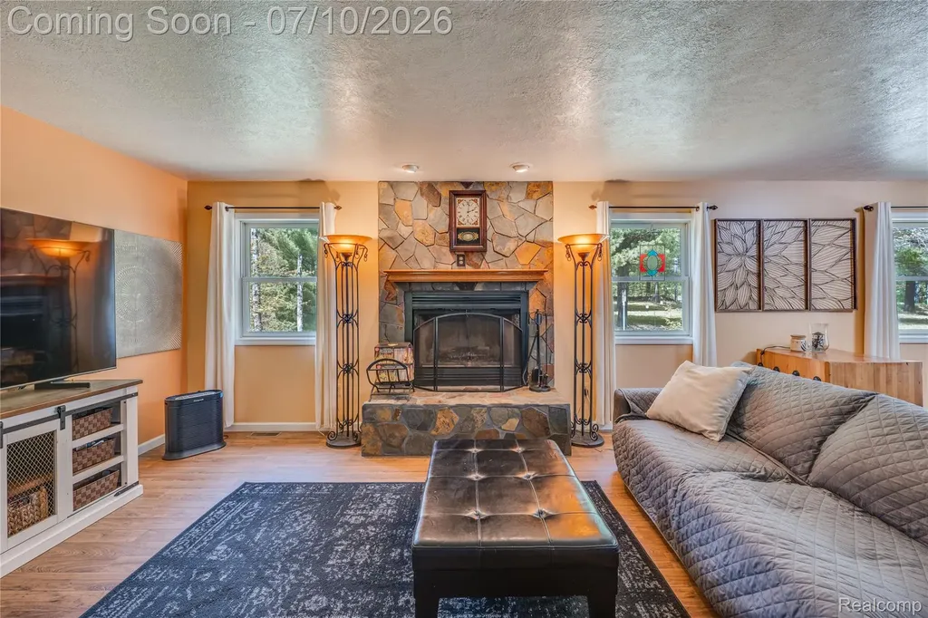 1829 W Scribner Road Klacking Township MI 48661