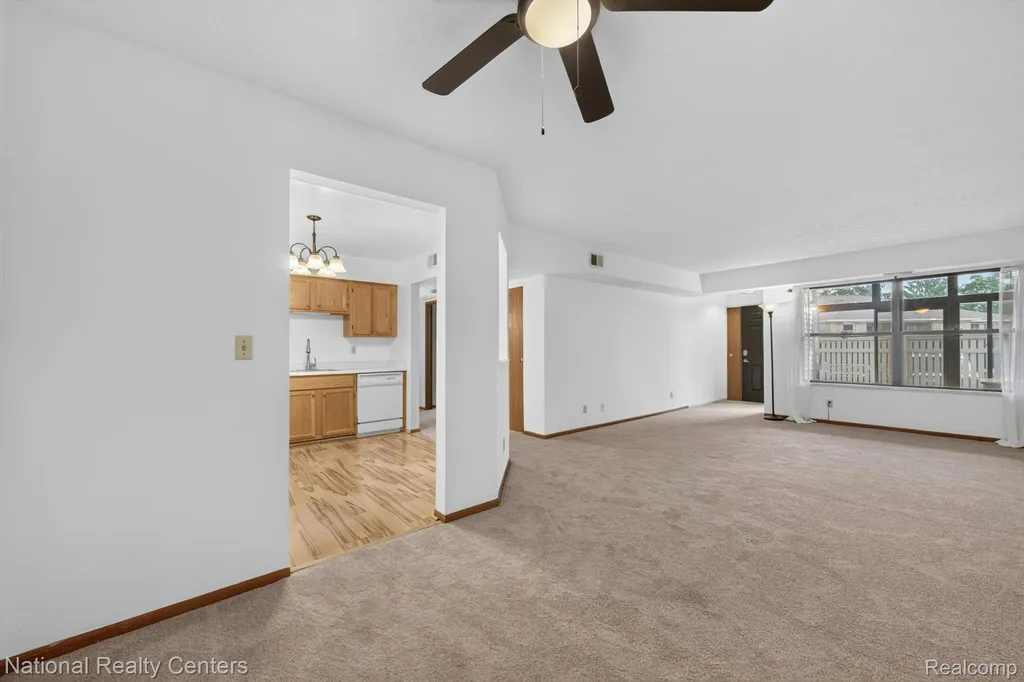 61171 Greenwood Drive South Lyon City MI 48178