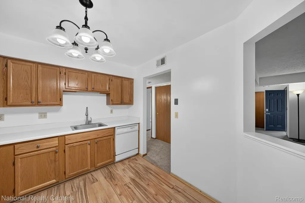 61171 Greenwood Drive South Lyon City MI 48178