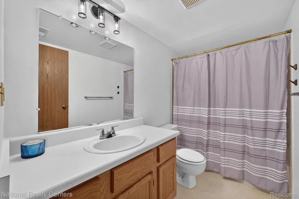 61171 Greenwood Drive South Lyon City MI 48178