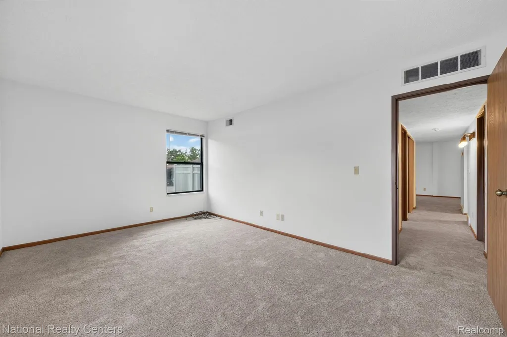 61171 Greenwood Drive South Lyon City MI 48178