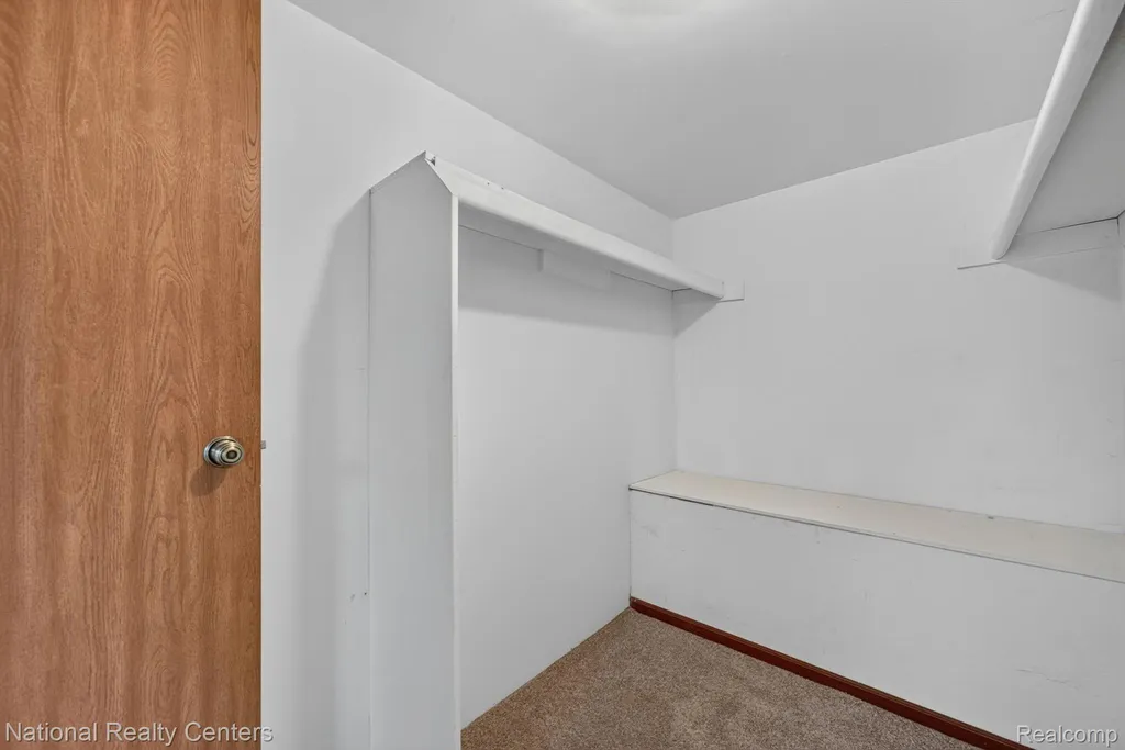 61171 Greenwood Drive South Lyon City MI 48178