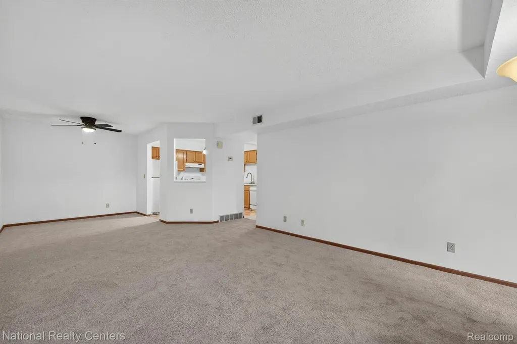 61171 Greenwood Drive South Lyon City MI 48178
