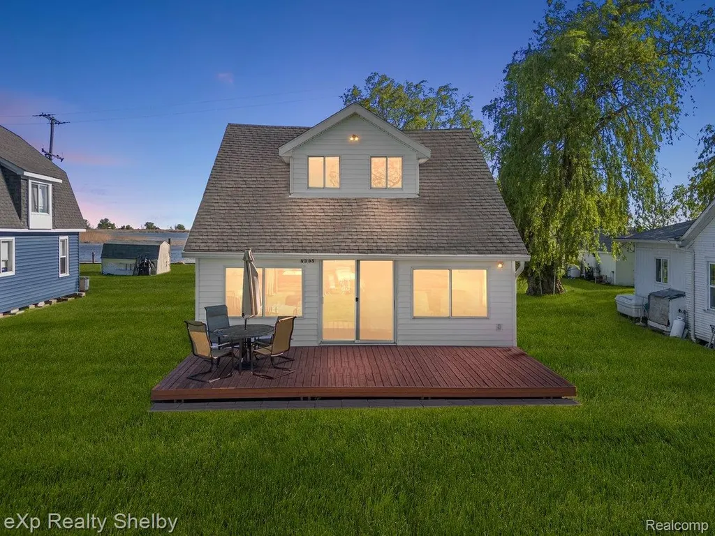 8395 N Channel - Harsens Island Clay Township MI 48001