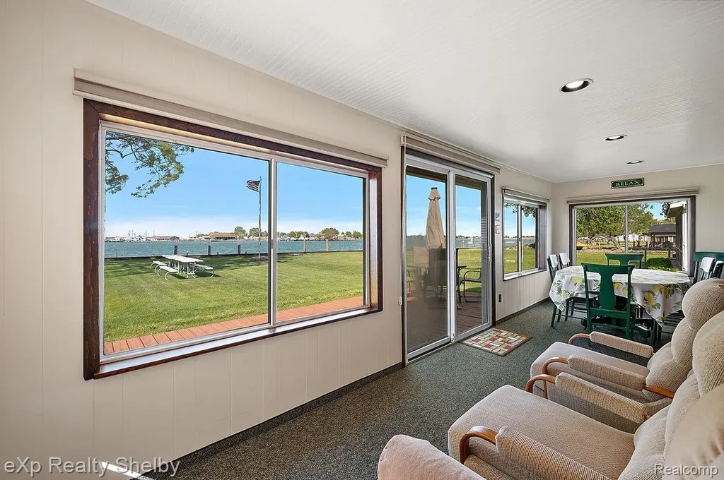 8395 N Channel - Harsens Island Clay Township MI 48001