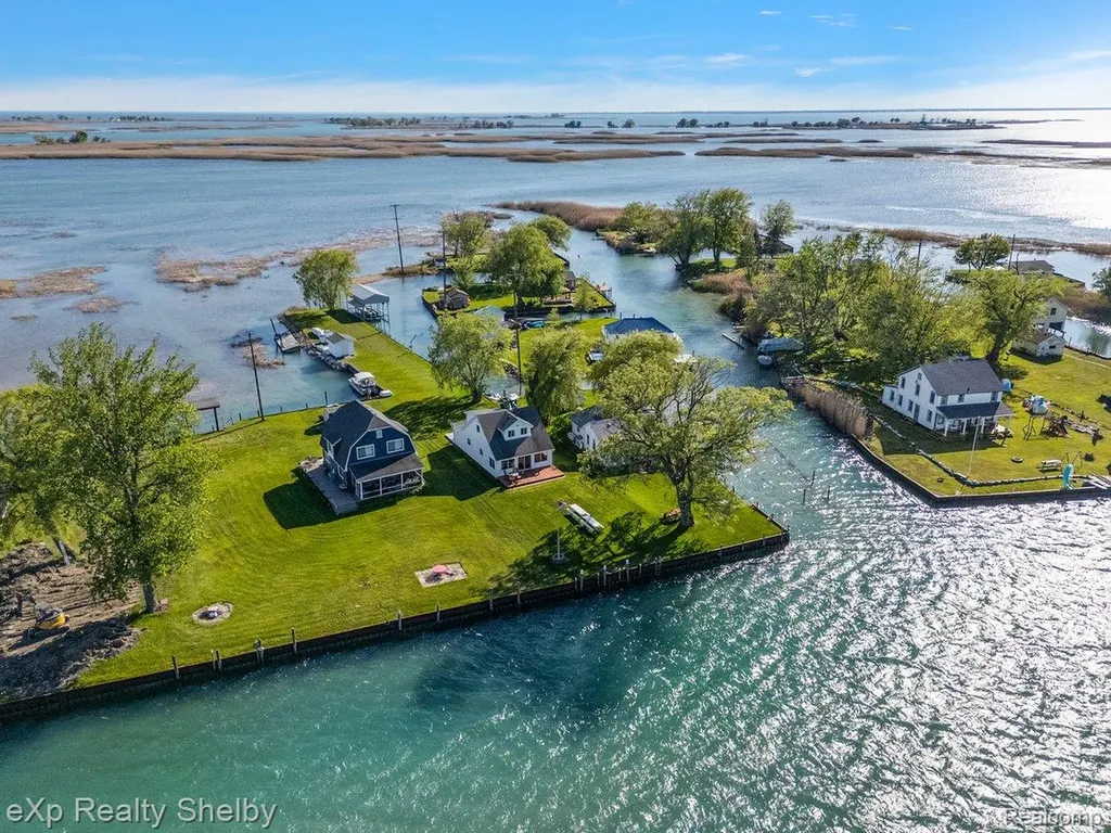 8395 N Channel - Harsens Island Clay Township MI 48001