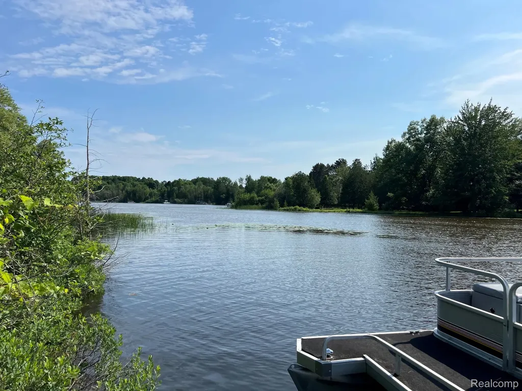 3425 Rushton Road Central Lake Township MI 49622