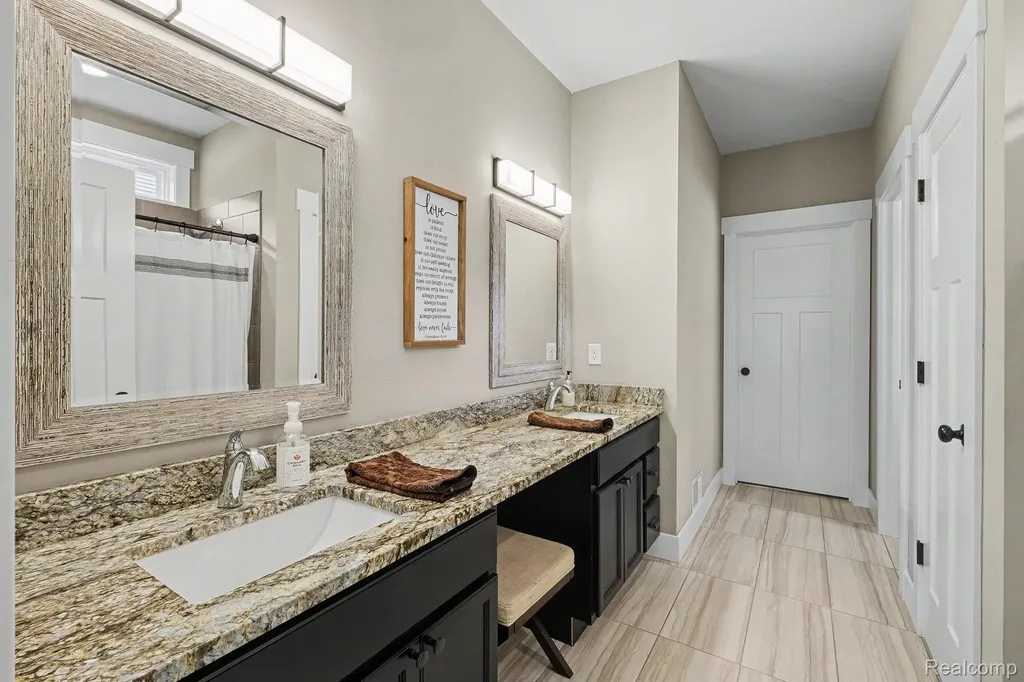 12365 Sugar Maple Drive Fenton Charter Township MI 48430