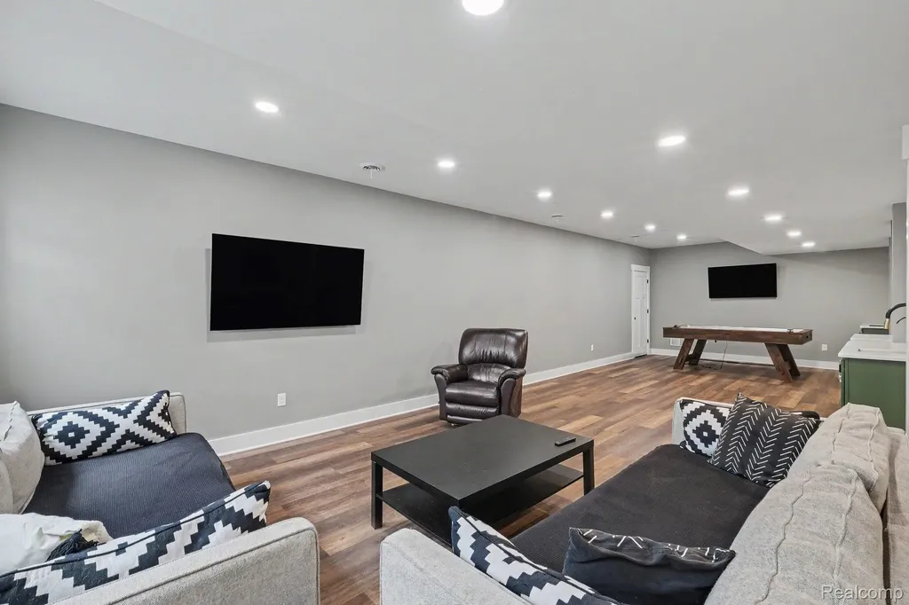 12365 Sugar Maple Drive Fenton Charter Township MI 48430