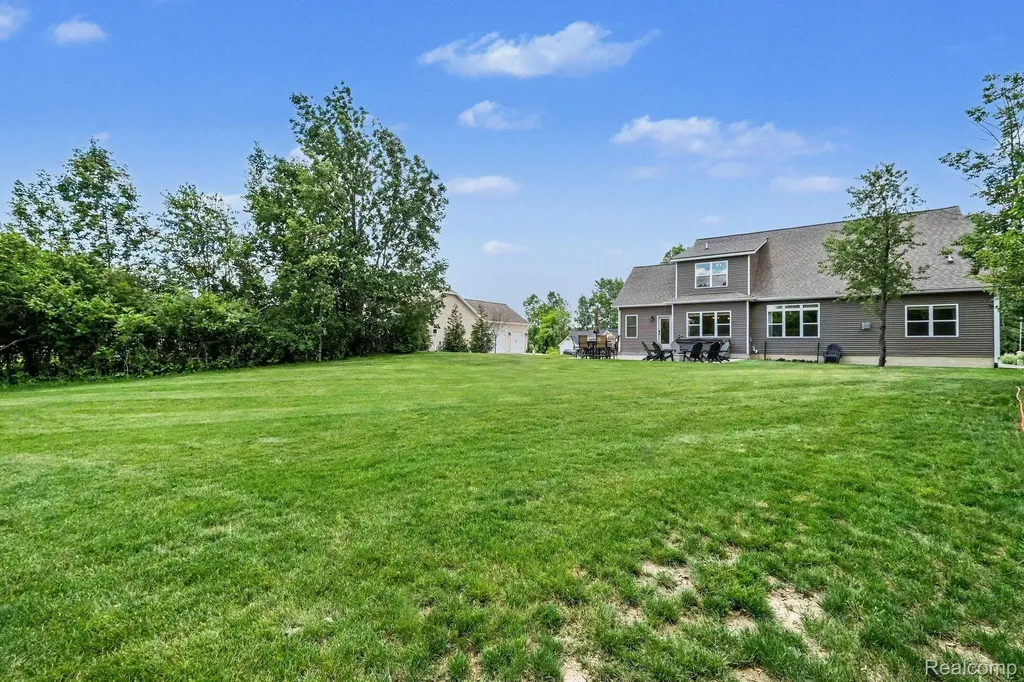12365 Sugar Maple Drive Fenton Charter Township MI 48430