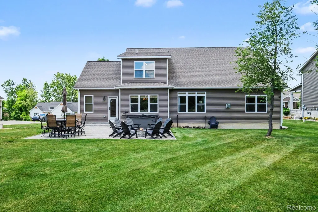 12365 Sugar Maple Drive Fenton Charter Township MI 48430