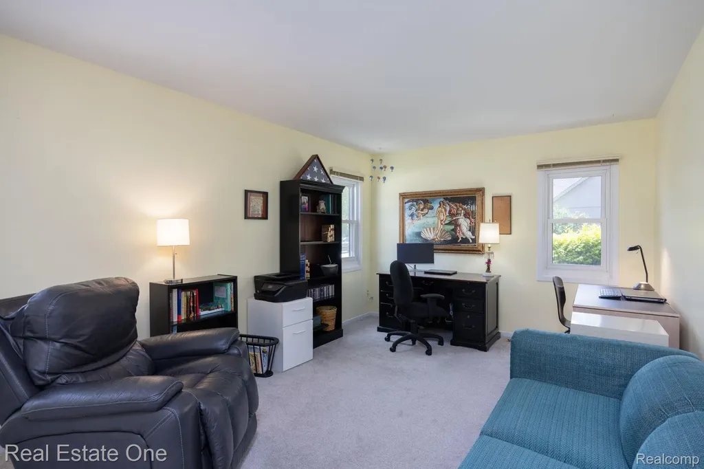 986 River Bend Drive Rochester Hills City MI 48307