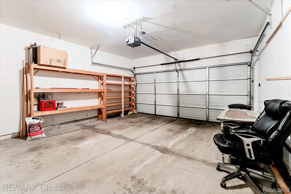 9039 Lake E Road Springfield Charter Township MI 48348