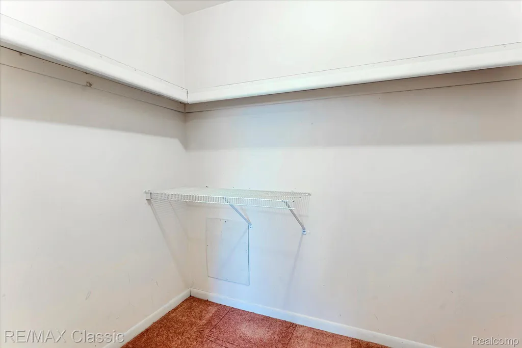 9039 Lake E Road Springfield Charter Township MI 48348