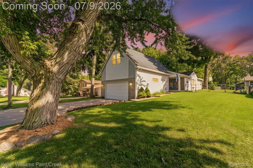 3155 Beaumont Drive Highland Charter Township MI 48356