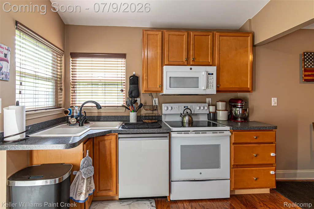 3155 Beaumont Drive Highland Charter Township MI 48356