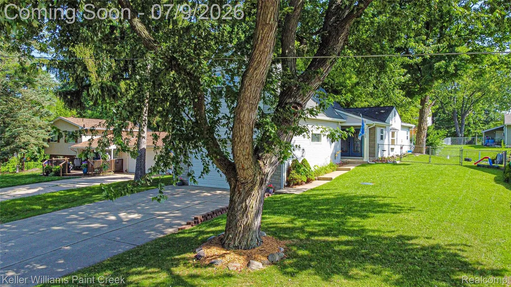 3155 Beaumont Drive Highland Charter Township MI 48356
