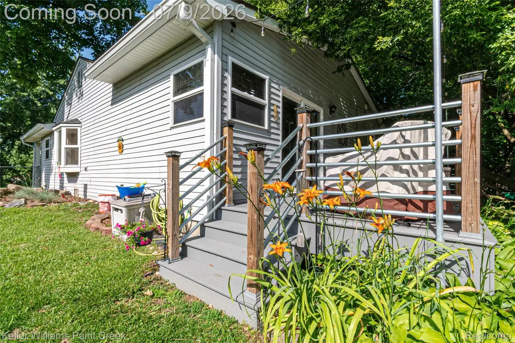 3155 Beaumont Drive Highland Charter Township MI 48356