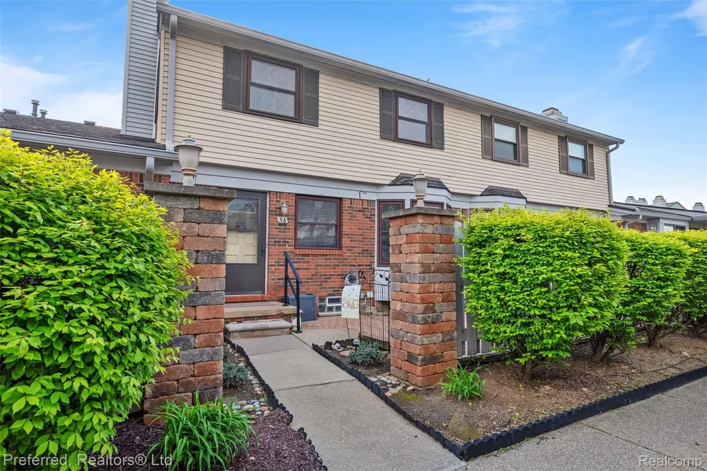 1921 Vine Way Drive Canton Charter Township MI 48188
