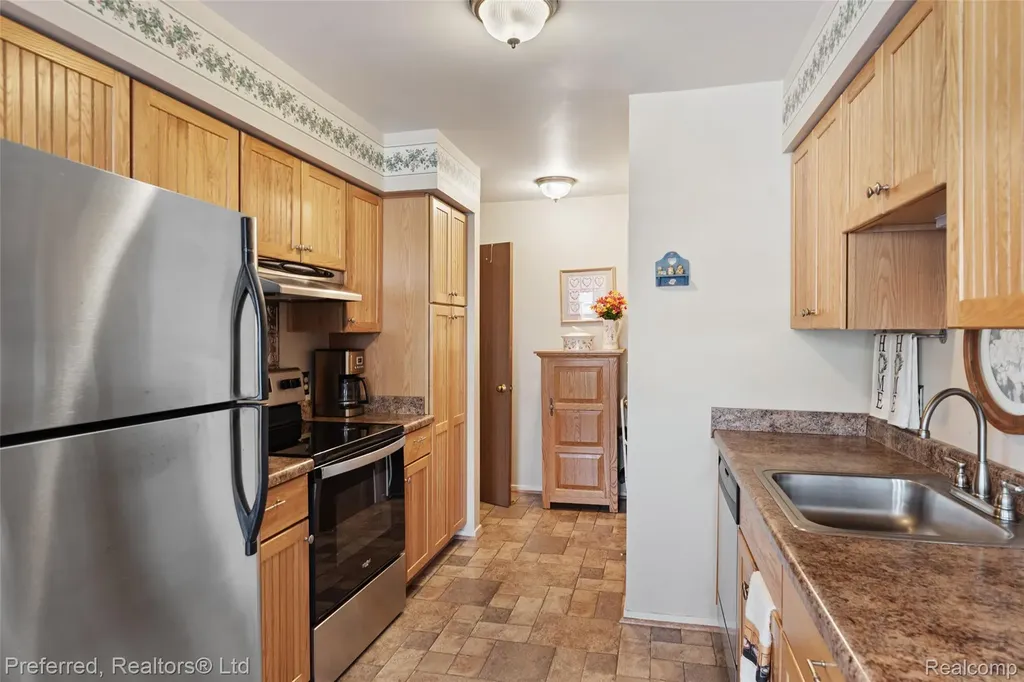 1921 Vine Way Drive Canton Charter Township MI 48188