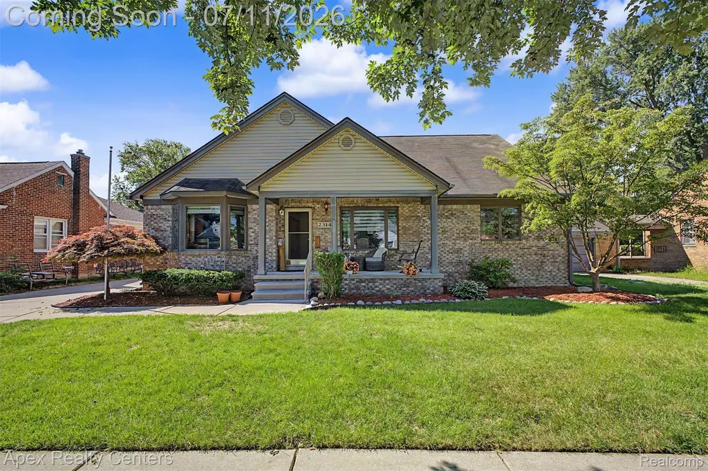 23141 Nona Street Dearborn City MI 48124
