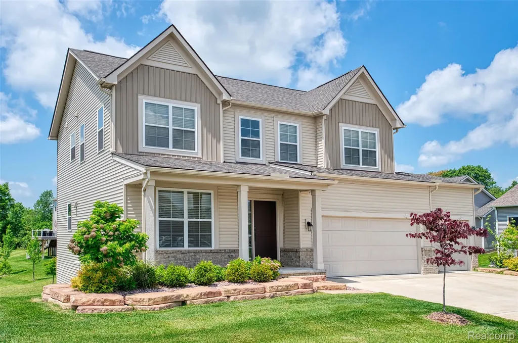 10070 Kylie Drive Green Oak Township MI 48116