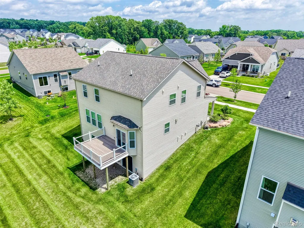 10070 Kylie Drive Green Oak Township MI 48116