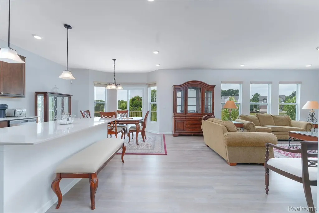 10070 Kylie Drive Green Oak Township MI 48116