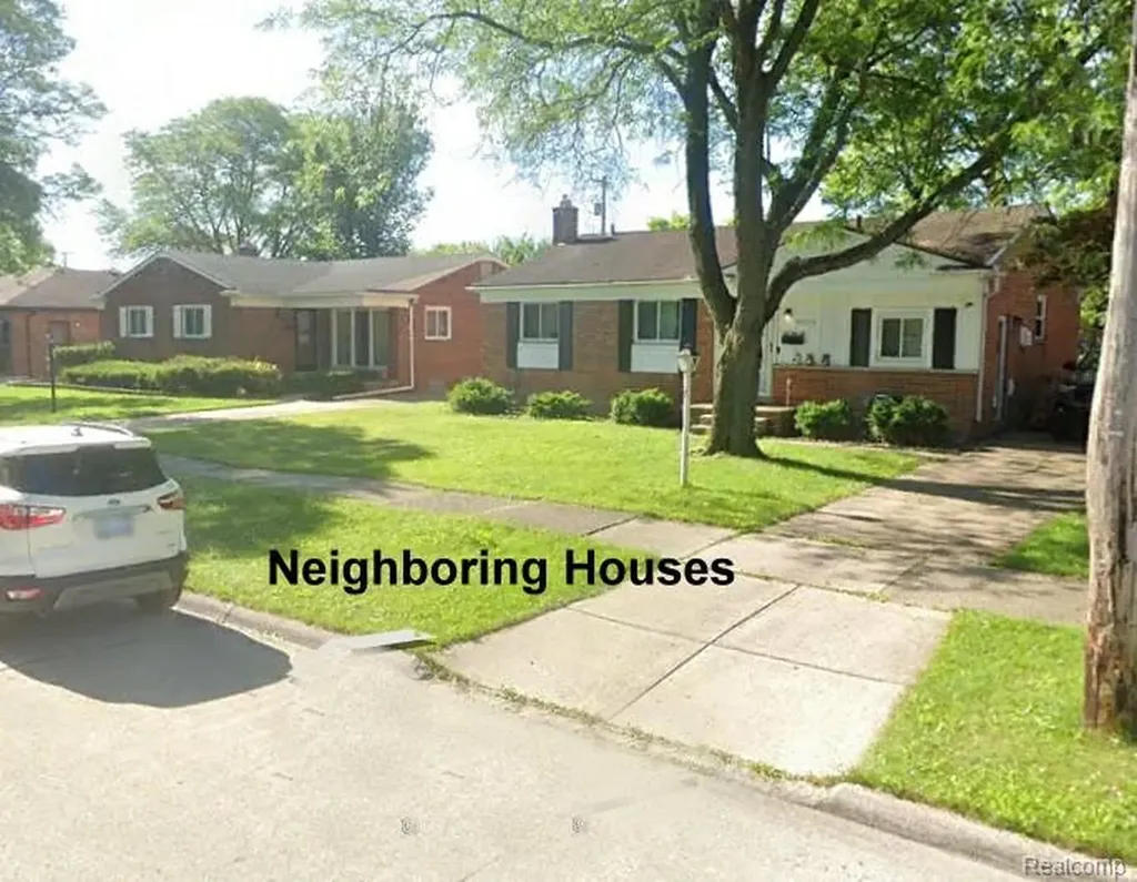 27321 Kennedy Street Dearborn Heights City MI 48127