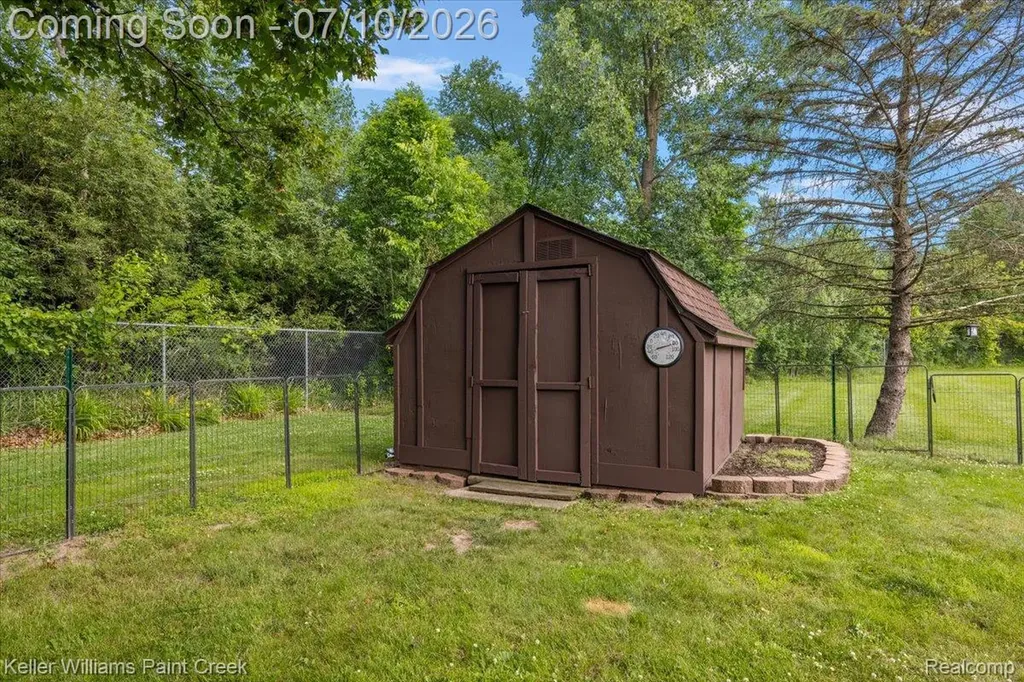550 E Clark Street Davison City MI 48423