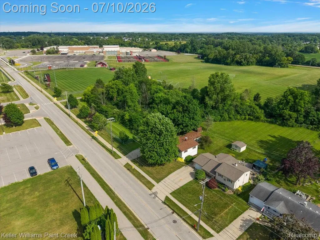 550 E Clark Street Davison City MI 48423