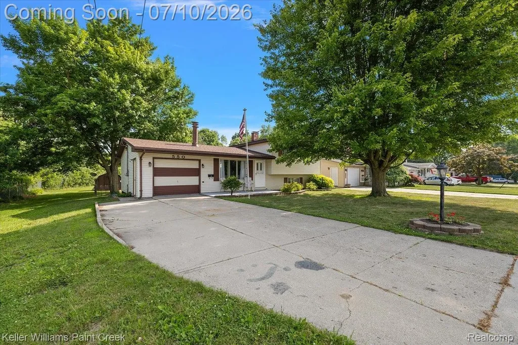 550 E Clark Street Davison City MI 48423