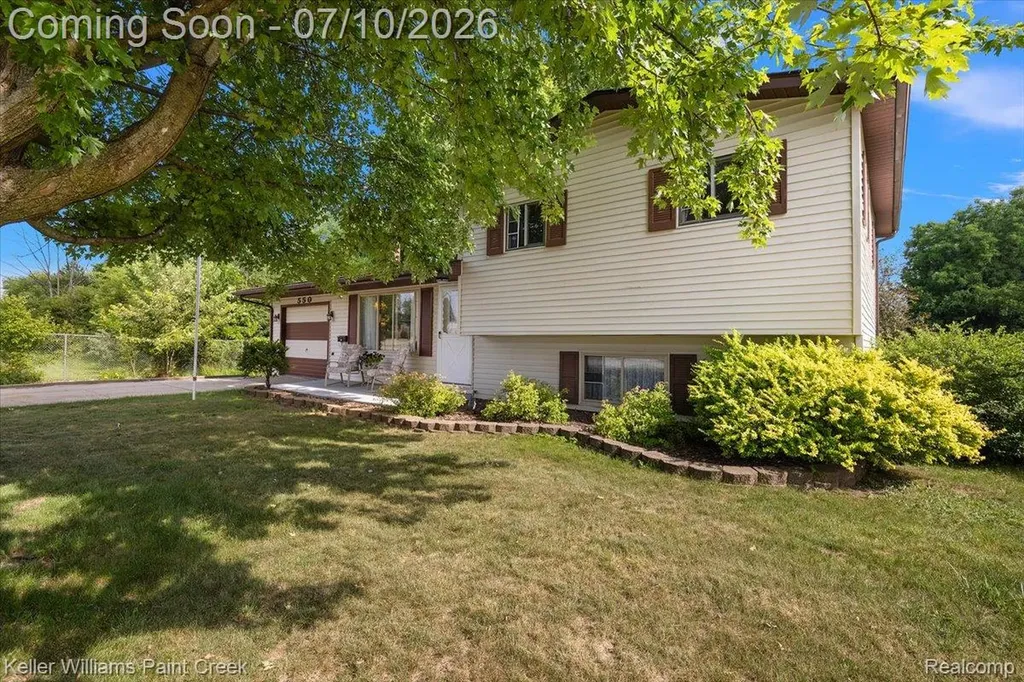 550 E Clark Street Davison City MI 48423