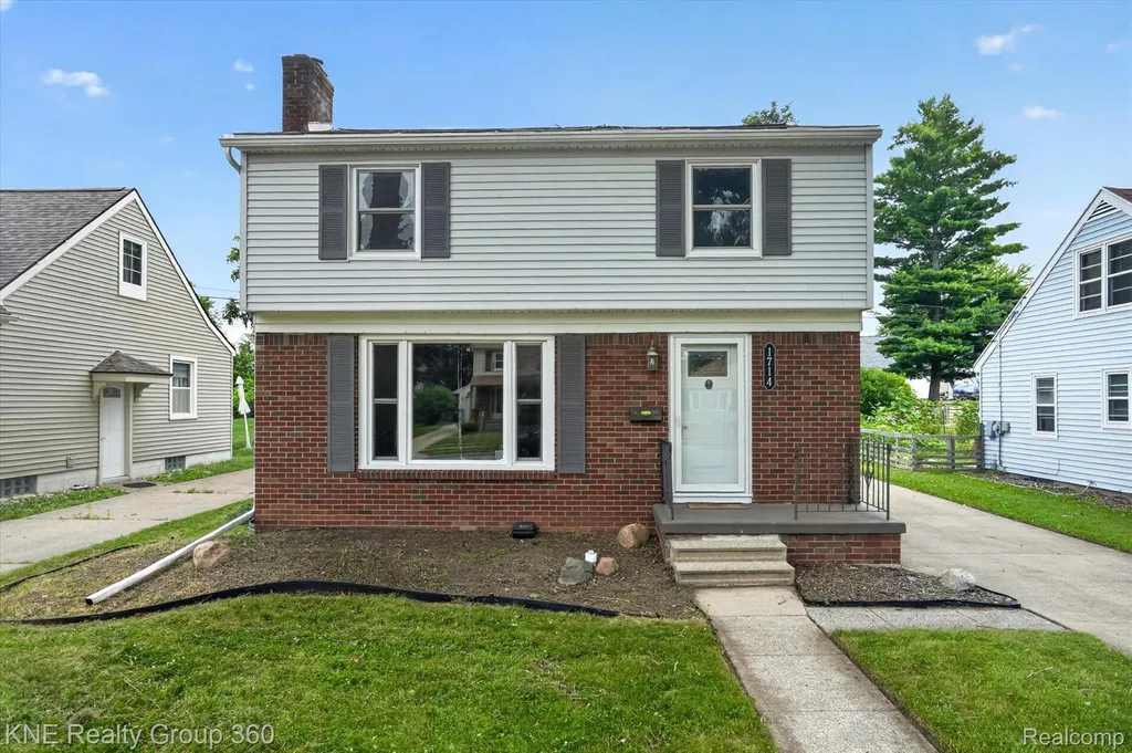 1714 Cooper Avenue Lansing City MI 48910