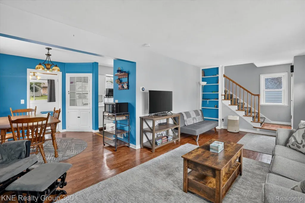 1714 Cooper Avenue Lansing City MI 48910