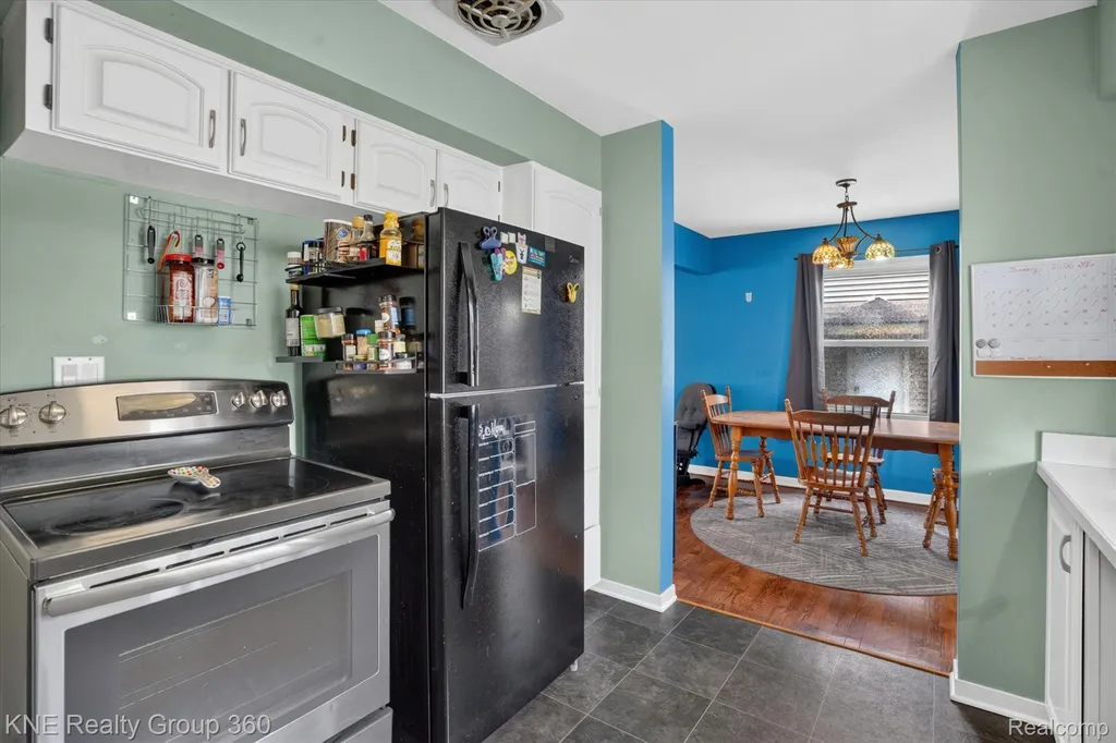 1714 Cooper Avenue Lansing City MI 48910