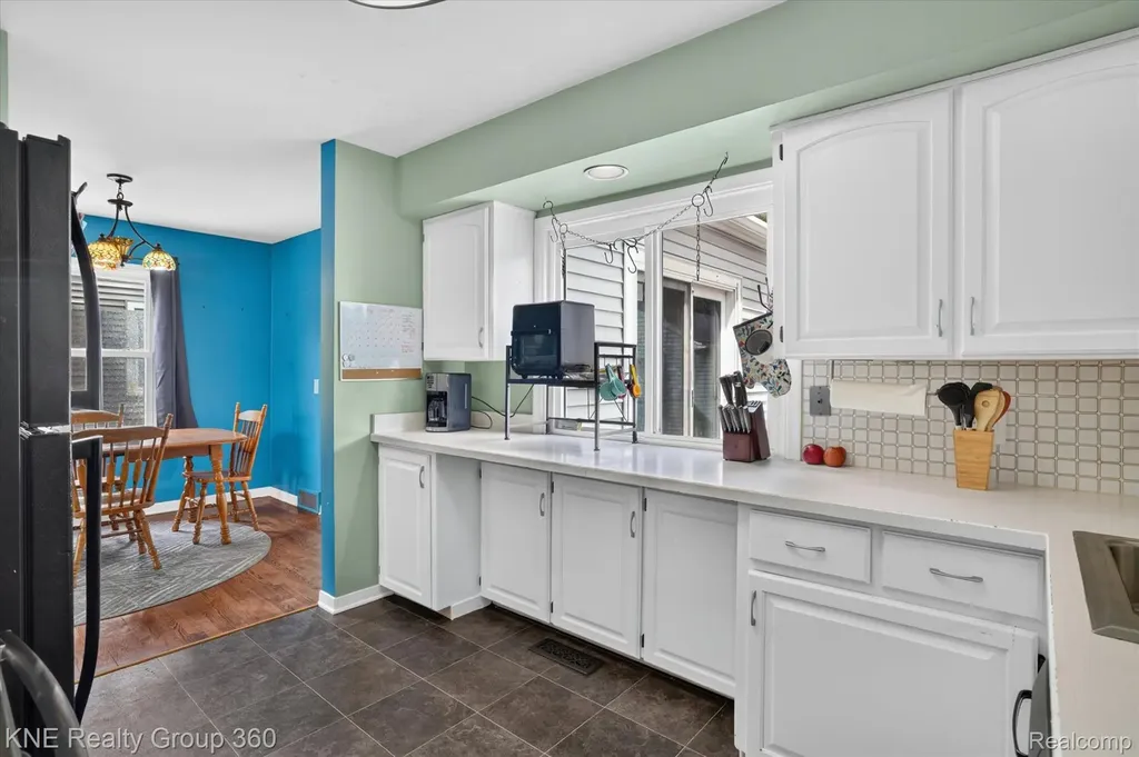 1714 Cooper Avenue Lansing City MI 48910