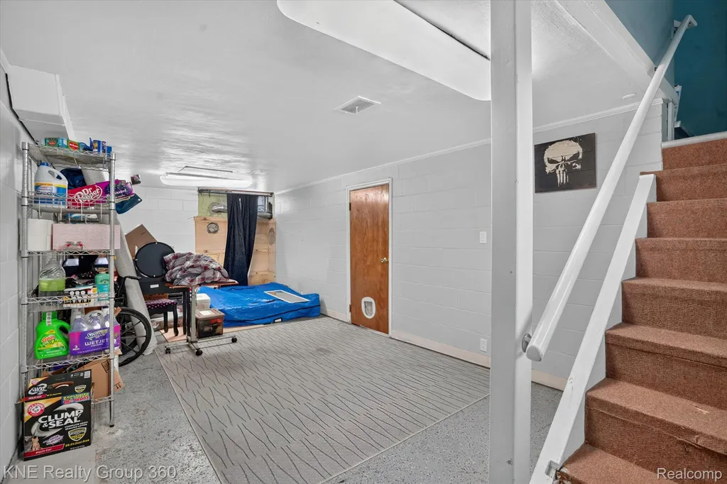 1714 Cooper Avenue Lansing City MI 48910